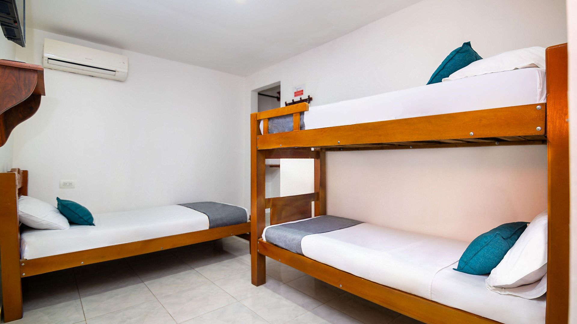 Masinda Hotel 3*