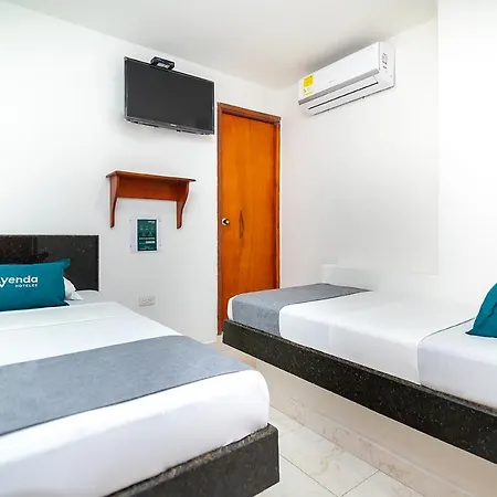 Hotel Masinda 3*